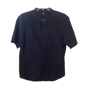 Uniqlo Men’s Cotton Button Up Short Sleeve Shirt Navy Blue Band Collar Size L
